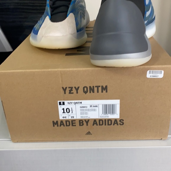 Yeezy QNTM Frozen Blue DEADSTOCK - Picture 2 of 6